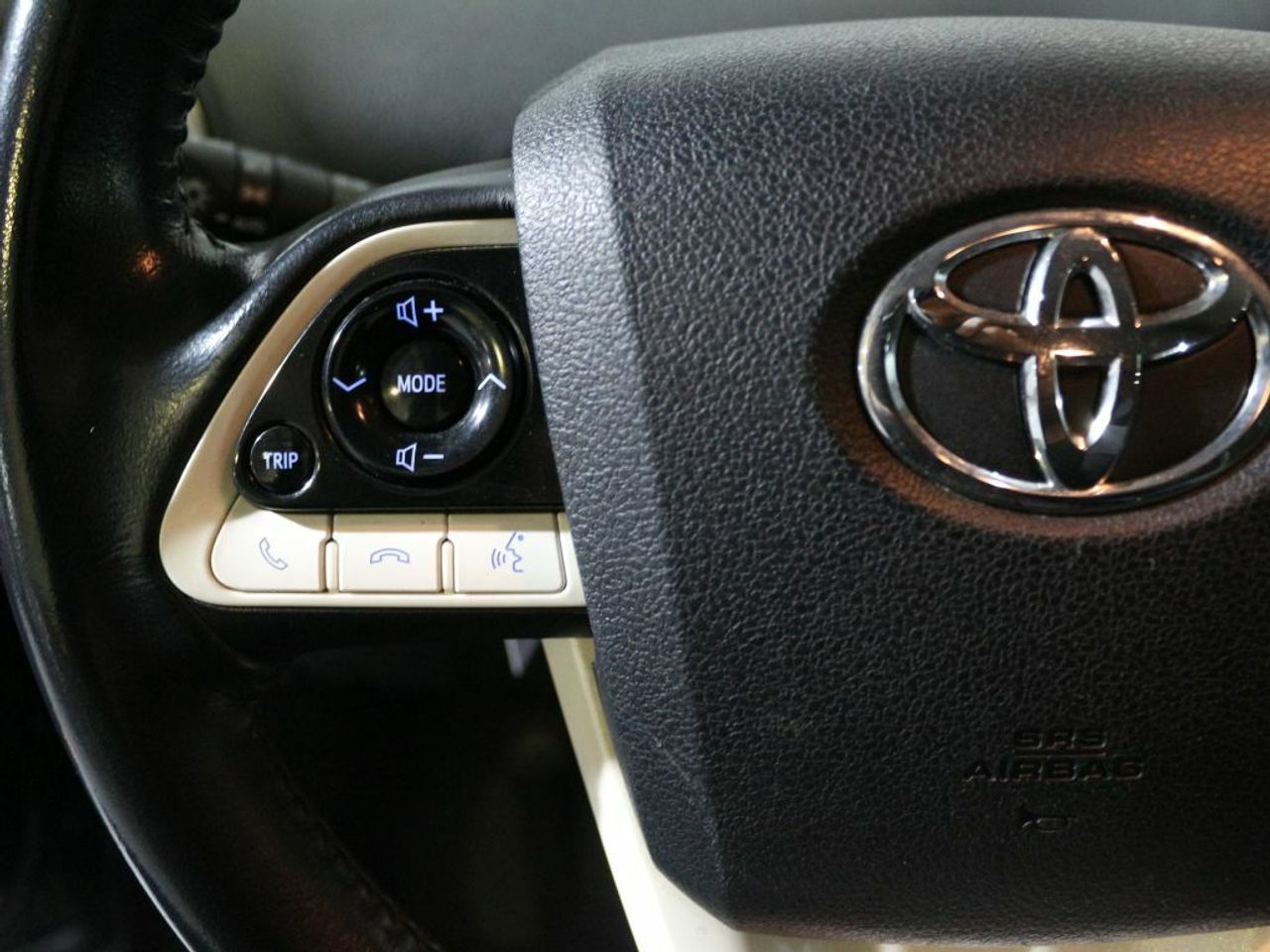 Foto Toyota Prius 16