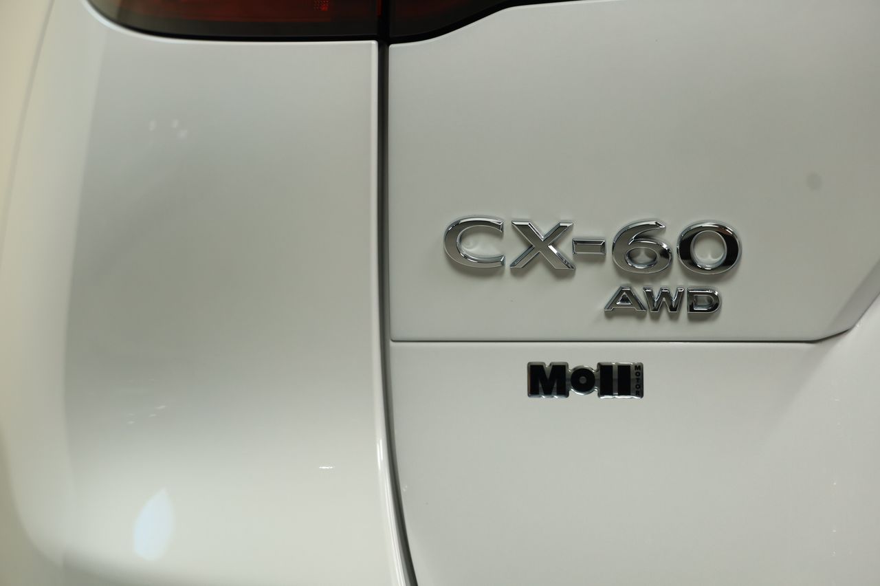 Foto Mazda CX-60 7